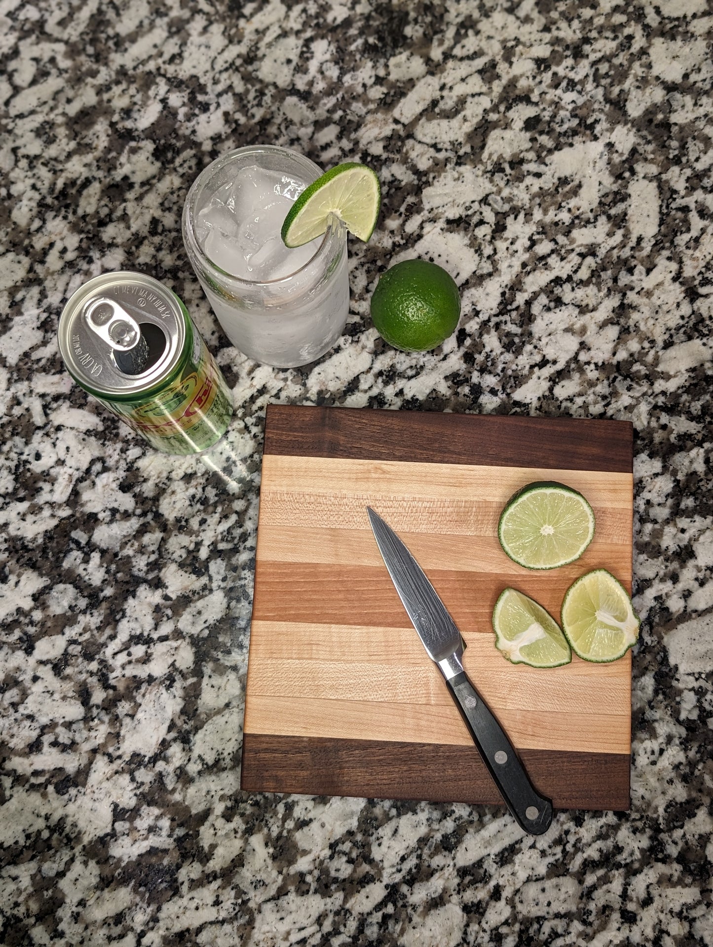 8"x8" Cutting Board